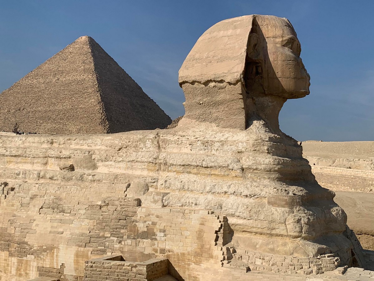 Great Sphinx of Giza, Cairo, Egypt stone pyramid