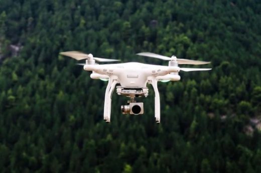 Drone - Read the study guide of the Kleiner Drohnenführerschein online of the German country