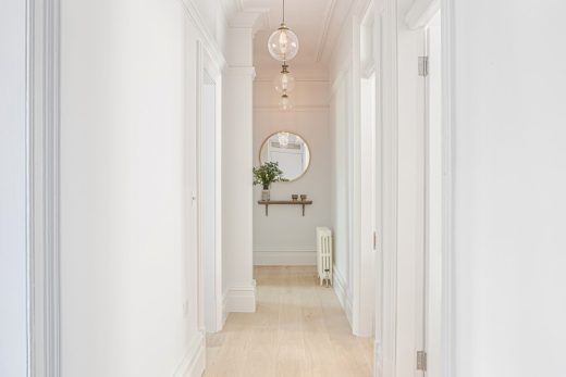 Bloomsbury Mansion Apartment Hallway