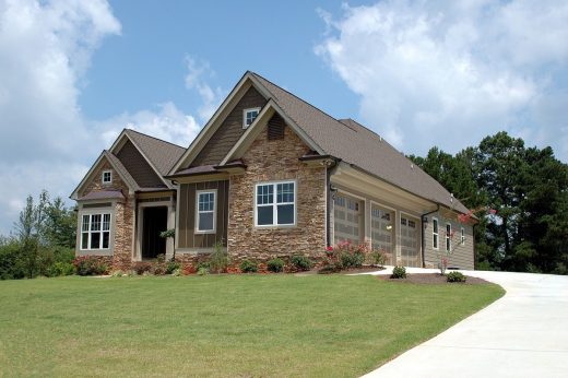 Why consider a career in commercial real estate