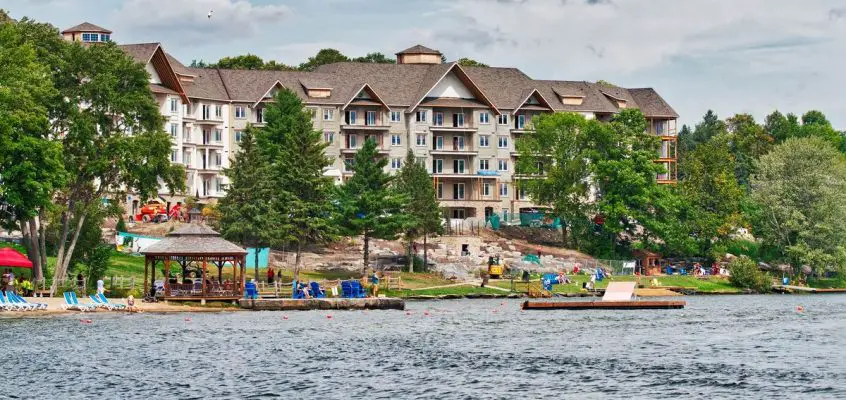 Toronto residential building architecture guide