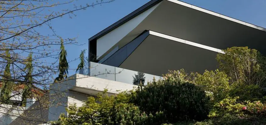 Eaves House, Vancouver, British Columbia