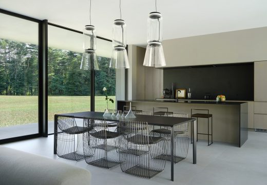 Minimalist Glass House kitchen dining