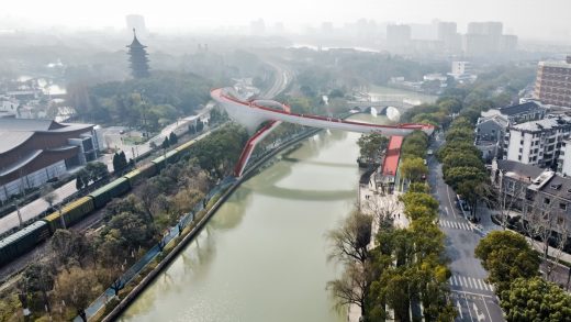 The Red Knot, Jiaxing: Zhaozhou Bridge