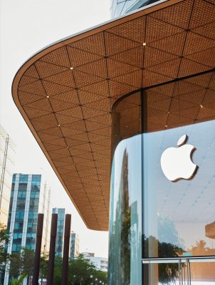 Apple BKC Flagship Store Mumbai India