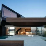 BlackCliff House, Vancouver, British Columbia