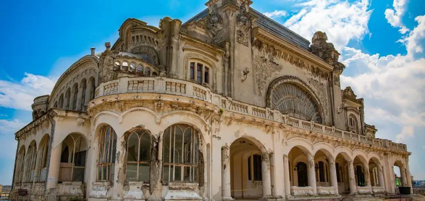 Casino architecture impact on online gambling industry