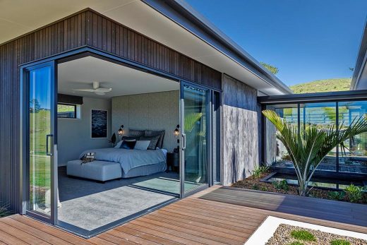 Hull Road Villa Auckland NZ