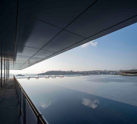 Floating Islands Exhibition by architects Renzo Piano Building Workshop