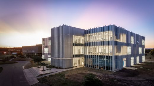 Health-Wellness Building and Academy 21 Argentina