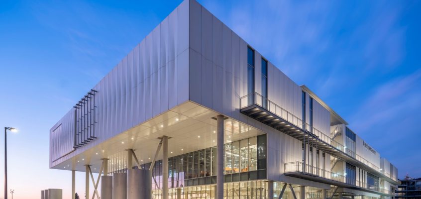 Istanbul Modern building by Renzo Piano