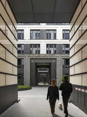 3 Hoefe Berlin building