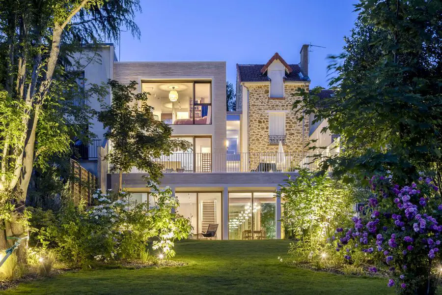 Francilian House in Hauts-De-Seine by Hemaa Architectes