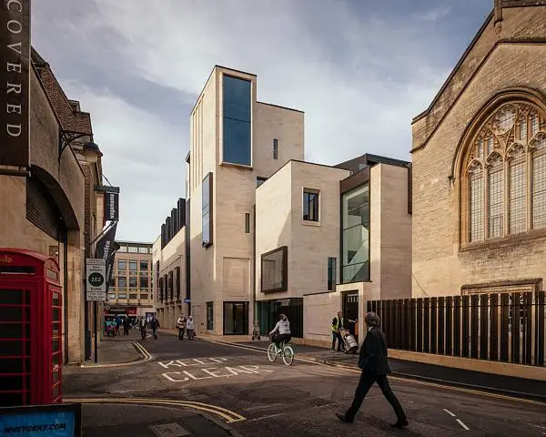 Cheng Yu Tung Building Oxford England