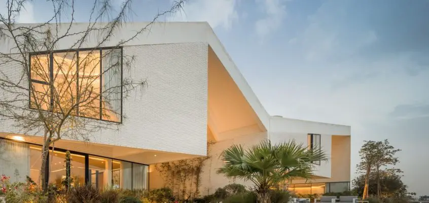 Coastal Tent House, Kuwait property