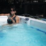 Hot tub - Cutting costs of hot tub and swimming pool installation