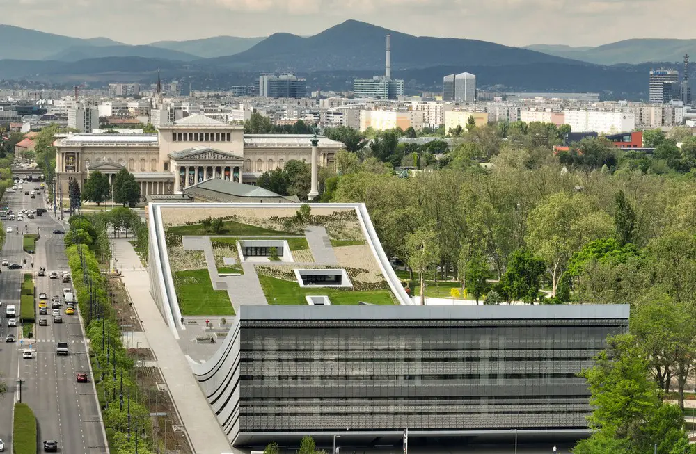 New Museum of Ethnography, Budapest city building