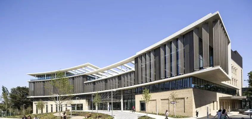 Oak Cancer Centre, Sutton, London