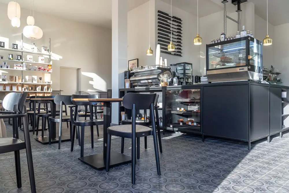 Thonet furniture for the new Herr Hase café in Münster