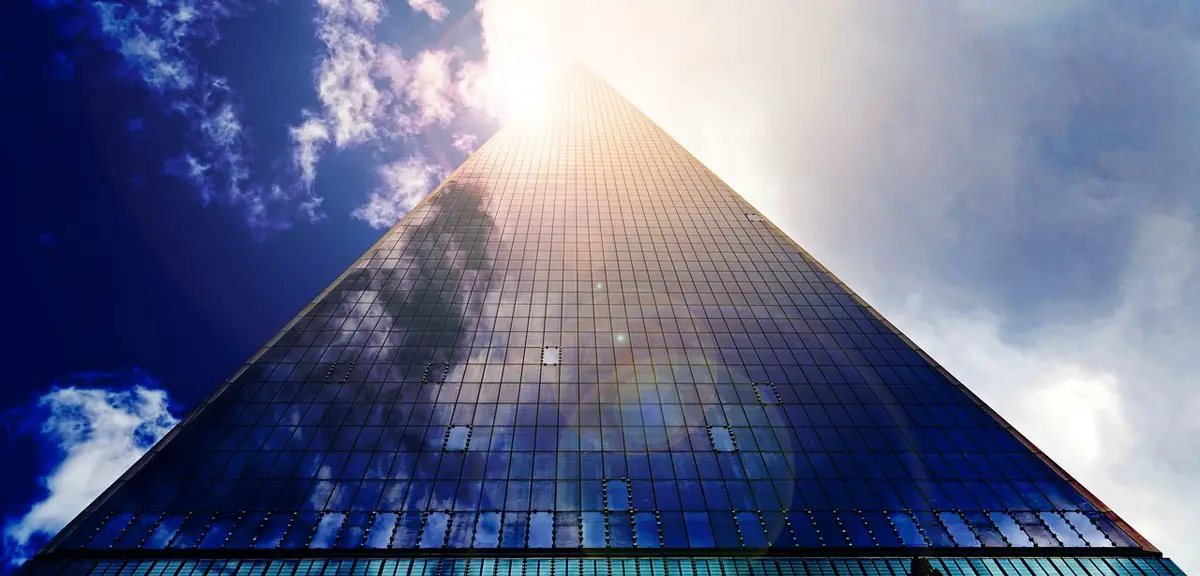 Glass skyscraper - Top 5 ways architects can earn more money