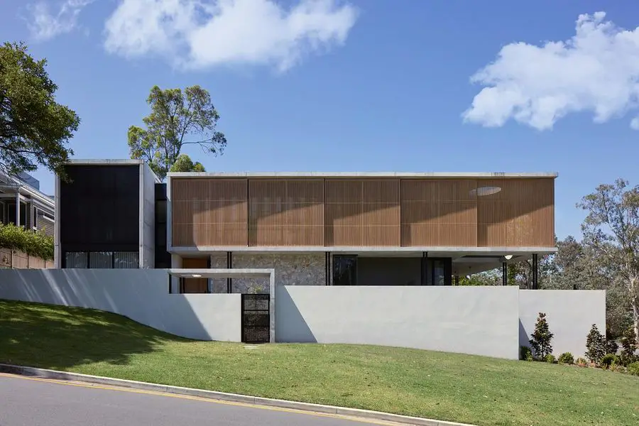 Indooroopilly Residence