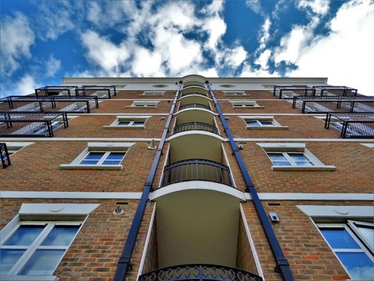 Maximizing Tenant Satisfaction
