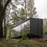 Mezzanina Cabin, Valdivia, Chile building