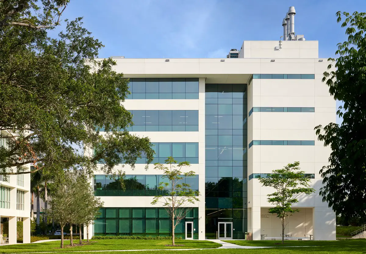 University of Miami Frost Institute for Chemistry and Molecular Science building