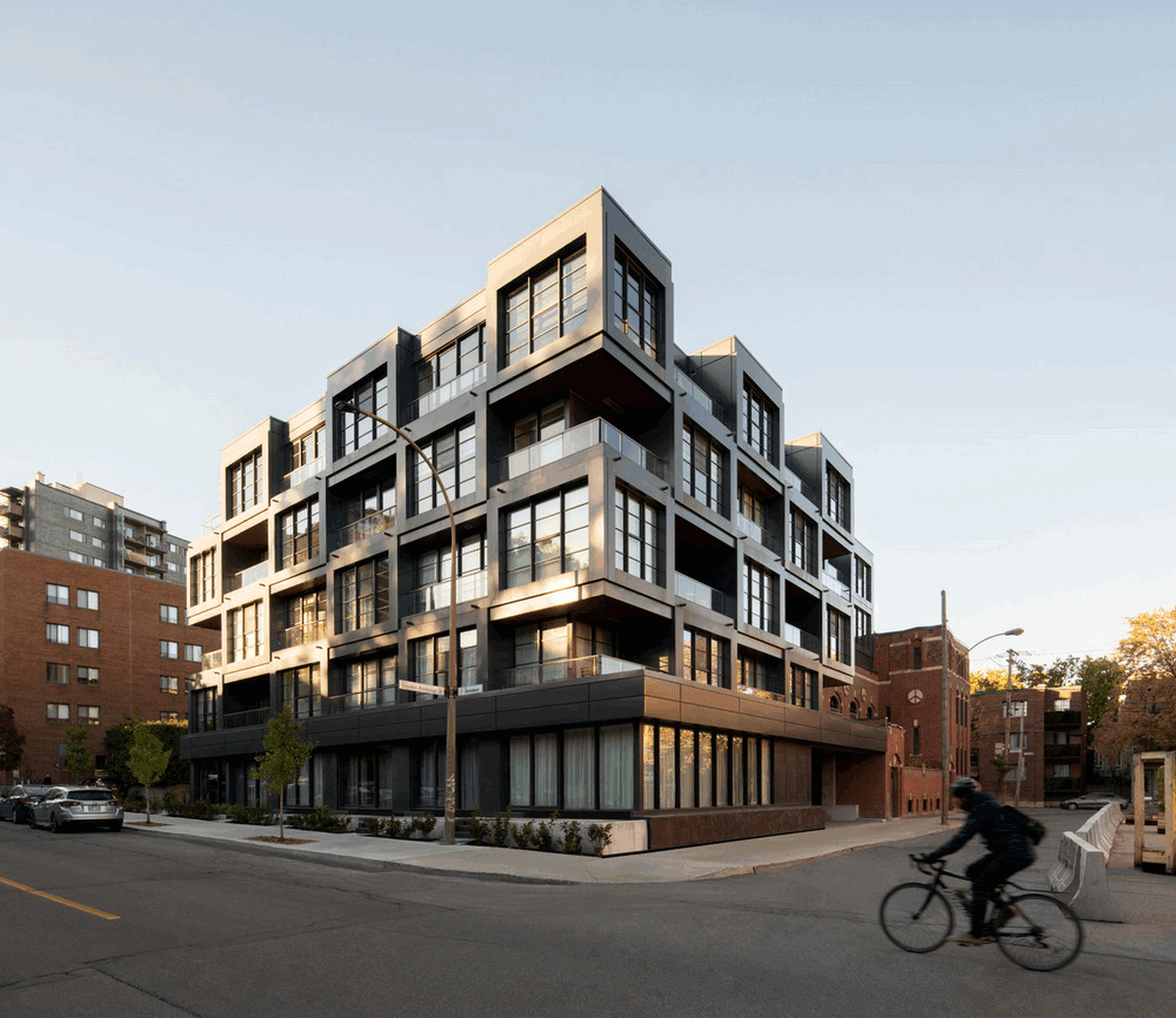 Carré des Arts Apartments Montreal