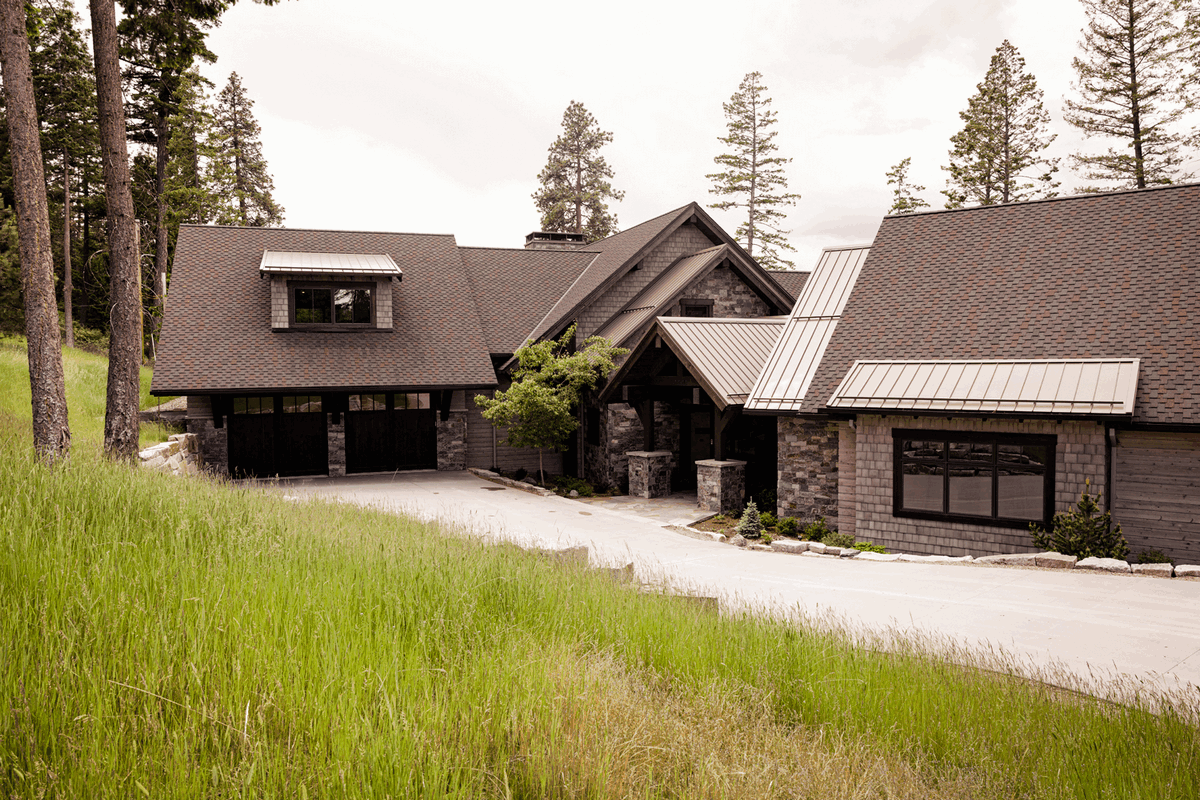 Knighthawk Lodge Polson Montana