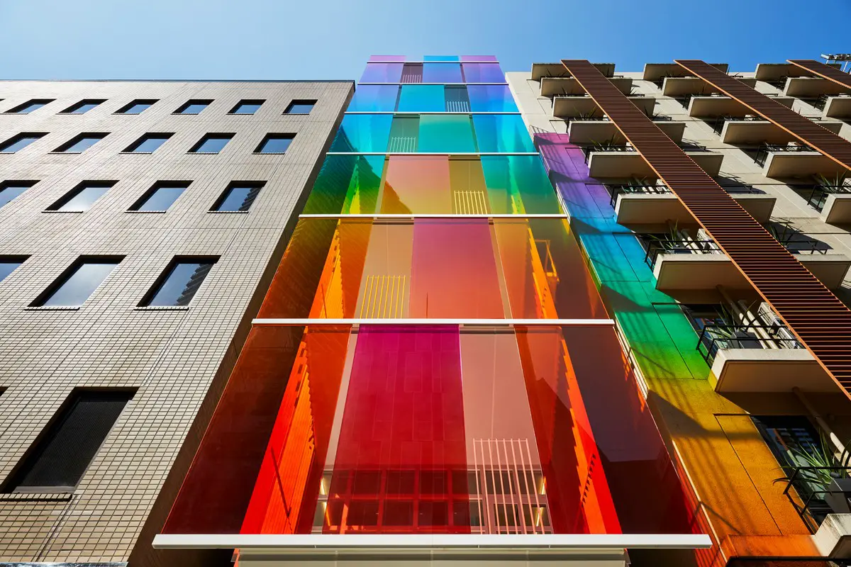 VERTICAL RAINBOW in Tokyo building