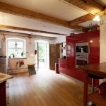 Farmhouse style furniture: timeless charm