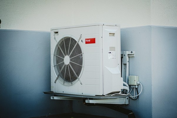 Professional HVAC contractors for home AC unit