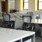 5 tips for choosing office furniture that lasts