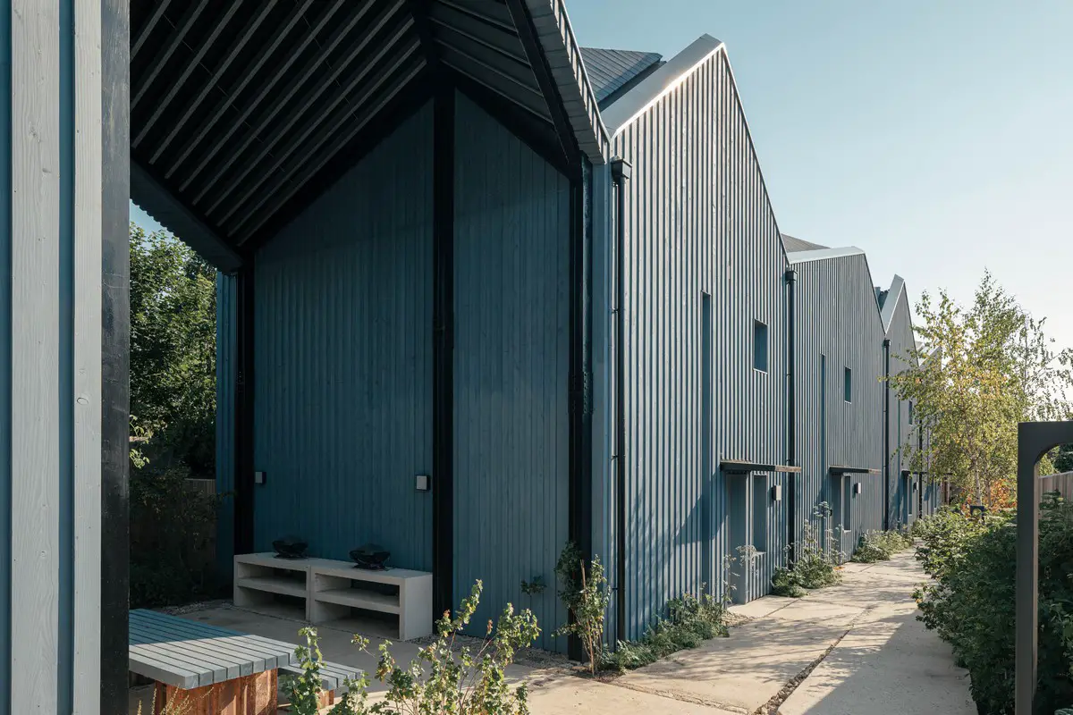 Walthamstow carbon negative mews homes, London