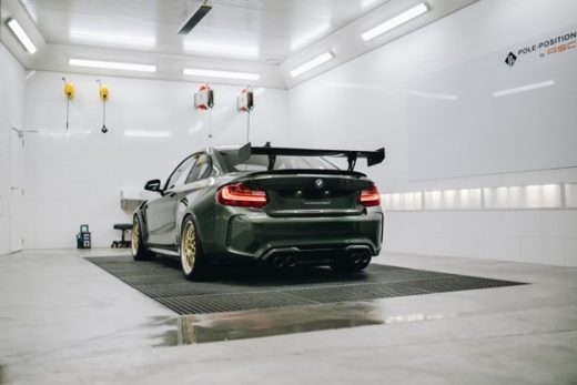 4 factors to consider when building a new garage - sports car