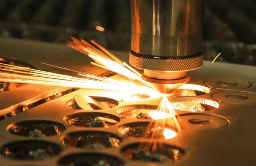 Incorporating steel elements in landscape design