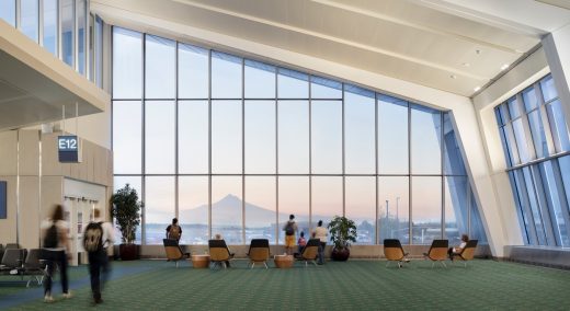 PDX Terminal and Concourse E Extension Portland USA