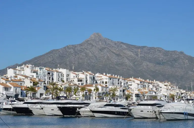 Top reasons to visit Marbella a property