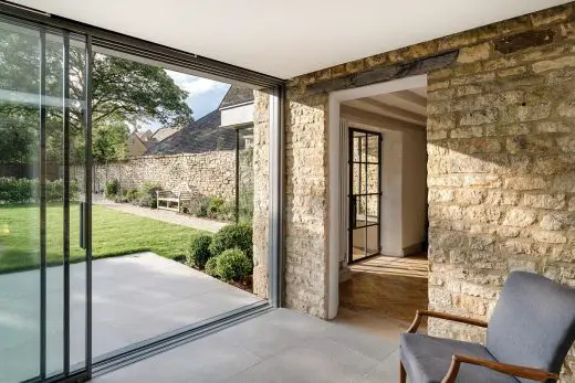 Cotswolds Coach House Southern England property