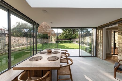 Cotswolds Coach House Southern England property