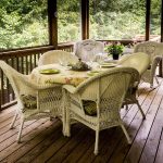 Pair hardwood decking with wooden screen