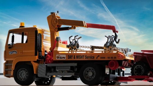 How to tow a park model home safely