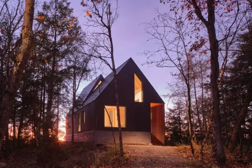 Bunkie Hill Cabin Muskoka Canada