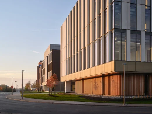Shawenjigewining Hall Ontario Tech University
