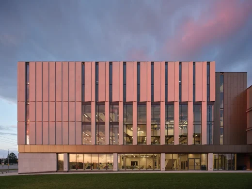 Ontario Tech University Shawenjigewining Hall