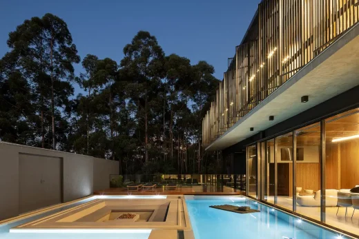Casa Península Brazil luxury property