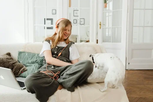 15 good ideas for dog-friendly homes woman