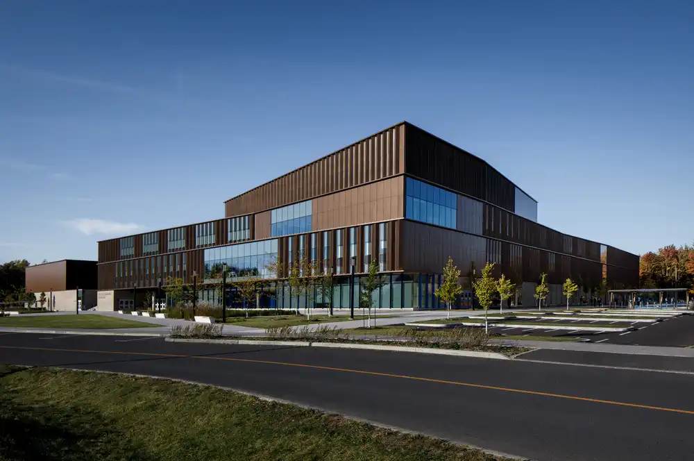Bosquet High School Drummondville Québec