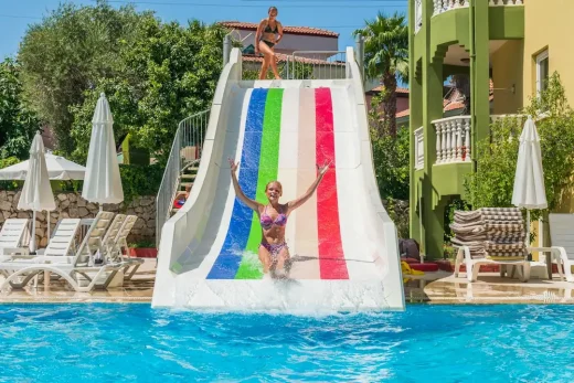 Create exciting poolside memories